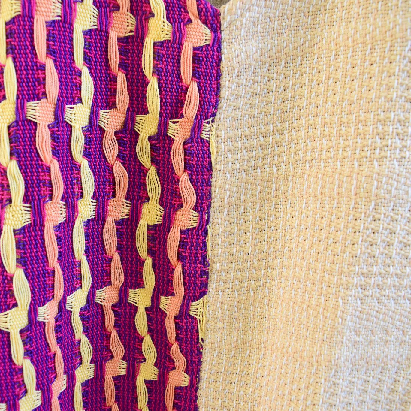 EASY GOING WOVEN TOP
