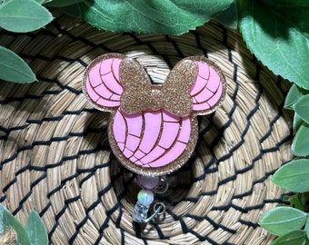 Concha Badge reels/Latino Badge Reels/Hispanic Badge Reels/Small Gifts/Nurse Gifts/Badge reels/ Nurse Badge Reels/Medical Gifts/Cute Reels