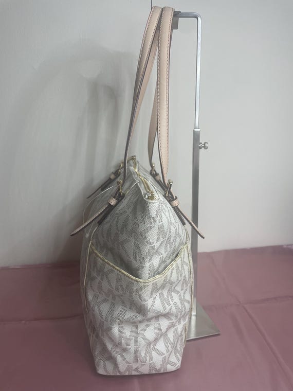 Authentic Michael Kors Purse!!! #006NCOA - image 5