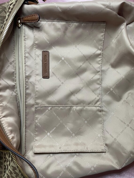 Authentic Michael Kors Purse #008N - image 8