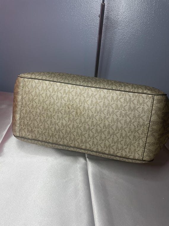 Authentic Michael Kors Purse!!! #020 - image 6