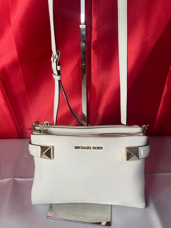 Authentic Michael Kors Purse!!! #01 - image 2
