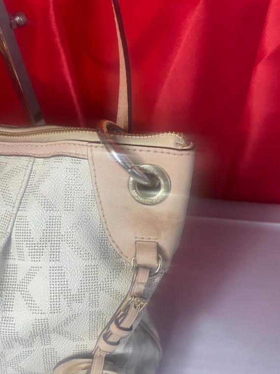 Authentic Michael Kors Purse!!! #0138 - image 4