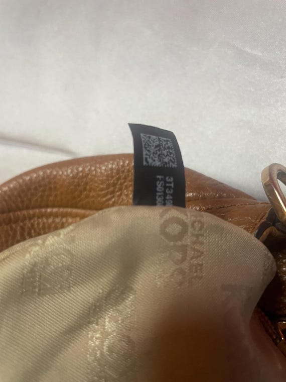 Authentic Michael Kors Purse!!! #04 - image 9