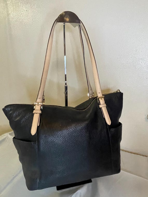 Authentic Michael Kors Purse!!! #0080 - image 3