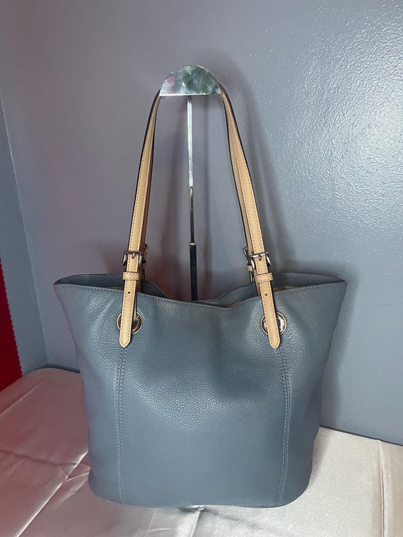 Authentic Michael Kors Purse!!! #053 - image 4