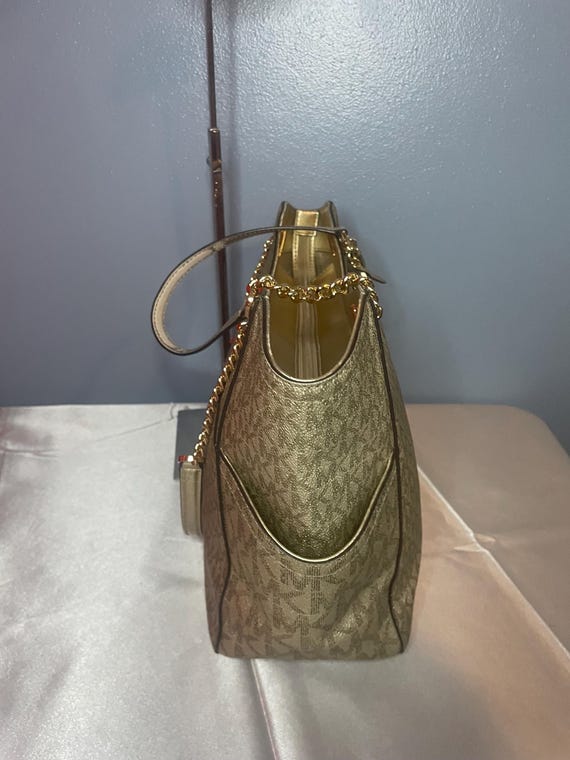 Authentic Michael Kors Purse!!! #020 - image 4