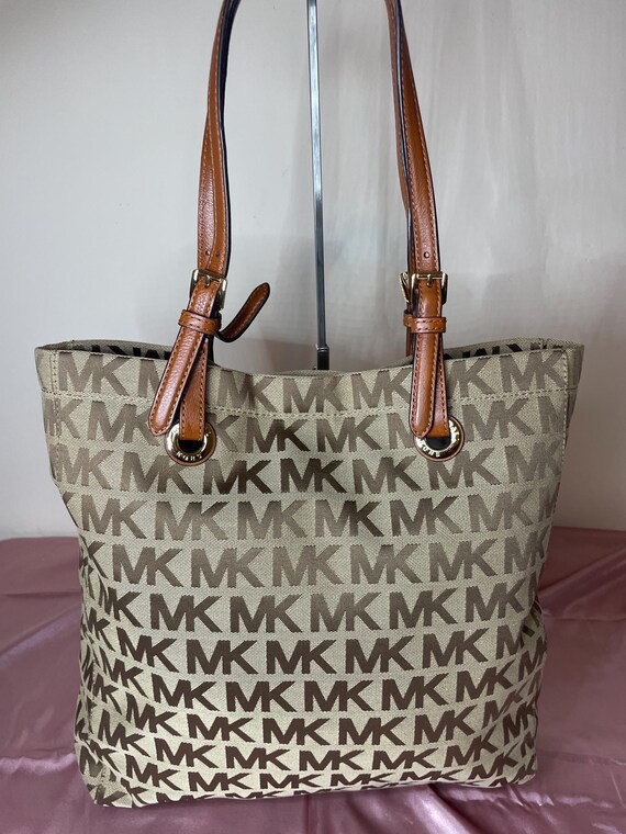 Authentic Michael Kors Purse!!! #022NCOA - image 2