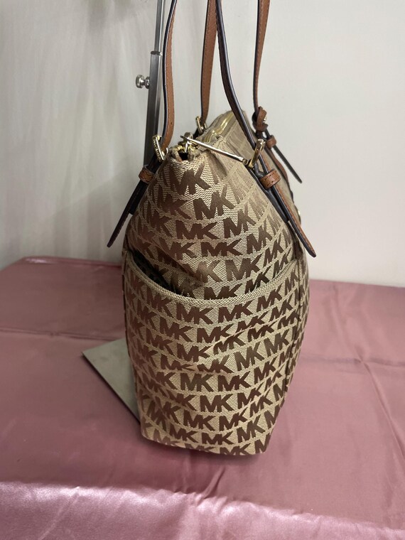 Authentic Michael Kors Purse #008N - image 5
