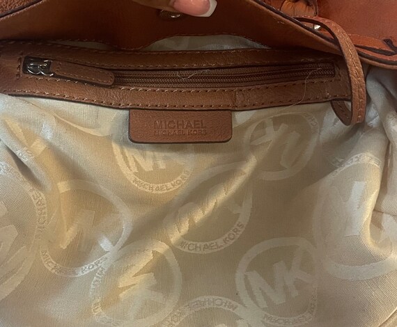 Authentic Michael Kors Purse #069 - image 7