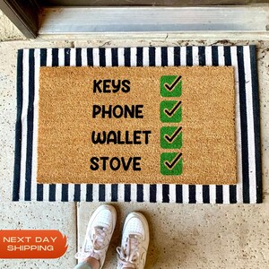 Doormat Keys Phone Wallet Stove, New Home Gift, Housewarming Gift, Home Decor, Closing Gift, Doormat Outdoor, Funny Door Mat, Funny Gift