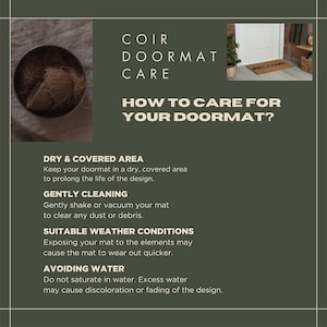 Puede incluir: Un gr&aacute;fico verde y marr&oacute;n con el texto "COIR DOORMAT CARE" e instrucciones sobre c&oacute;mo cuidar una alfombra de coco. Las instrucciones incluyen mantener la alfombra en un &aacute;rea seca y cubierta, limpiarla suavemente y evitar el agua.