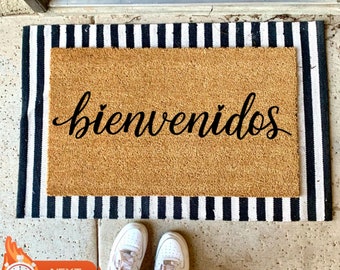 Bienvenidos Doormat, Cursive Script Door Mat, Custom Door Mat, Welcome Mat, Spanish Doormat, Espanol Home Decor, Realtor Gift, New Home Gift