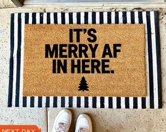 It&#39;s Merry Af In Here Doormat, Front Porch Decor ,Welcome Door Mat, Doormat Outdoor, Front Door Mat, Coir Doormat, Xmas Gift, Tree Doormat
