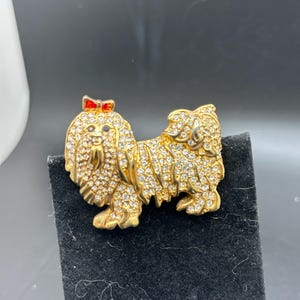 Épinglette pour chien shih tzu en cristal autrichien fait main avec carte originale
