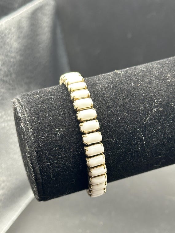 White milk glass rectangular beaded bracelet - image 1
