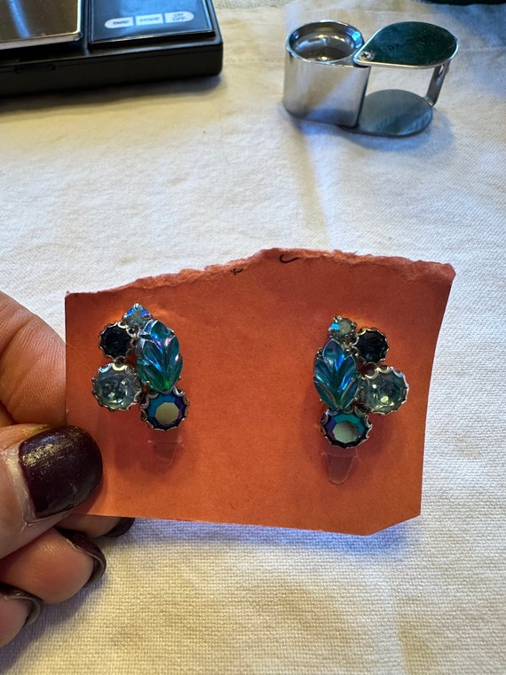 Weiss green blue and iridescent rhinestone earrin… - image 3