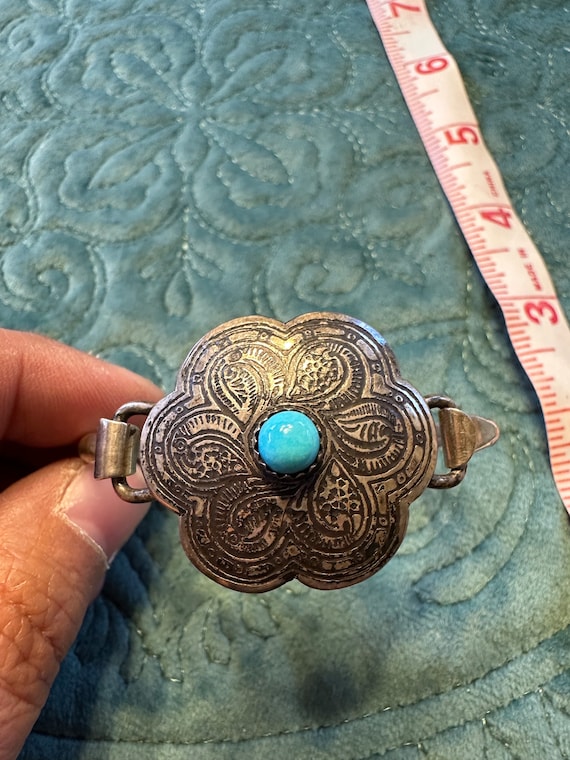 Southwestern Sterling silver bracelet with turquoi