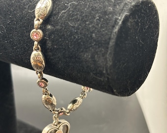 Bracelet de sensibilisation au cancer du sein Brighton plaqué argent avec strass roses