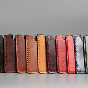 Minimalist Leather Card Sleeve, Slim Leather Credit Card Holder, Thin Leather Wallet, Full Grain Leather, Horween Chromexcel - Etsy Minimalist Leather Card Sleeve, Slim Leather Credit Card Holder, Thin Leather Wallet, Full Grain Leather, Horween Chromexcel - Etsy