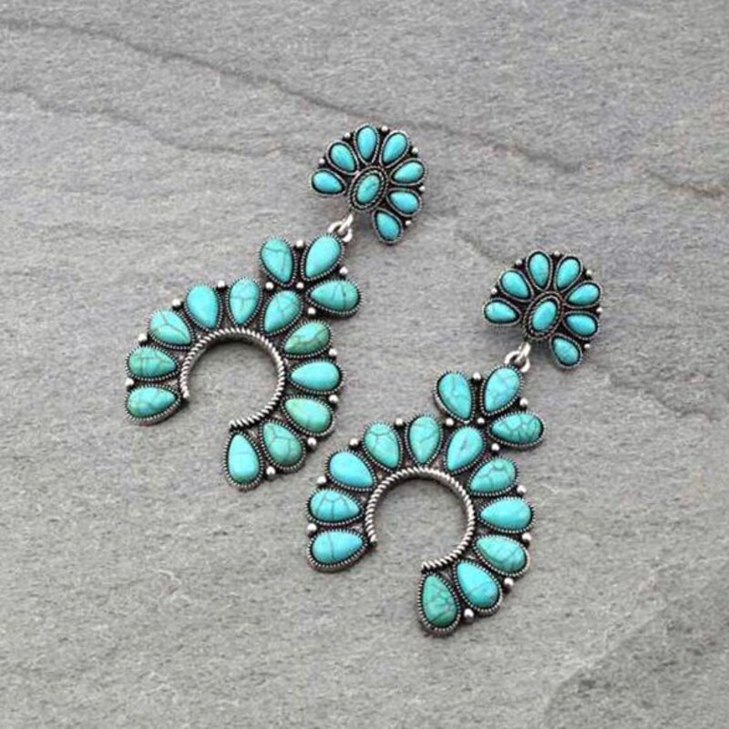 CLEAR SKY SQUASHED BLOSSOM EARRING