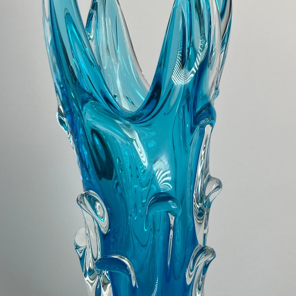 Vase bleu chalet en verre de 12 po.