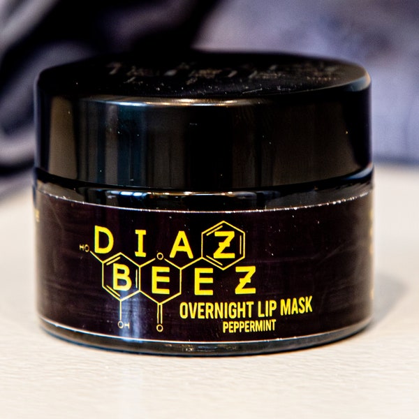 DiazBeez Overnight Lip Butter Mask - Peppermint - Natural Nourishing Lanolin, Castor Oil, Beeswax, Jojoba Oil