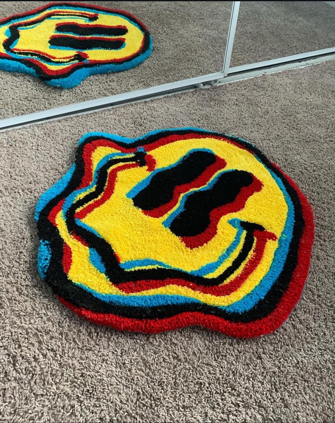 Trippy Smiley Face Rug - Etsy