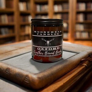book scented soy wax candle,  fragrance of old leather-bound books, 8oz scented candles perfect gift for book lovers