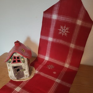 Christmas table runner, handmade