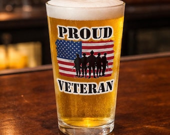 Vaso de pinta para veteranos orgullosos de las Fuerzas Armadas / Cristalería con la bandera estadounidense para simpatizantes militares