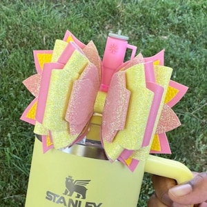 Pink and lemonade yellow tumbler bow