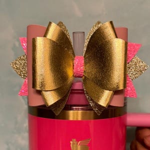 Inspired shiny gold, fine gold glitter and chunky pink glitter tumbler bow