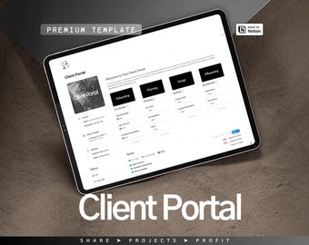 Puede incluir: Una tableta digital muestra una interfaz de "Client Portal", con secciones para la incorporación, la planificación, el diseño y la desactivación. La pantalla tiene un diseño minimalista con elementos en blanco y negro. También se ve el texto "PREMIUM TEMPLATE" y "Made for Notion".