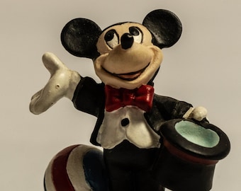 Vintage Lenox Disney Thimble featuring Mickey Mouse. Perfect Gift for the Disney Mickey Mouse Lover