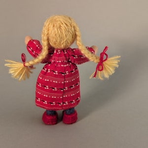 Hanna. Biegepuppe, Puppen, Waldorf, Spielzeug, Waldorfpuppe, Puppenstube, Geschenkidee, Naturmaterialien, Unikat. Bild 6