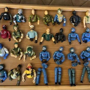 33 action force / GI Joe figures image 3