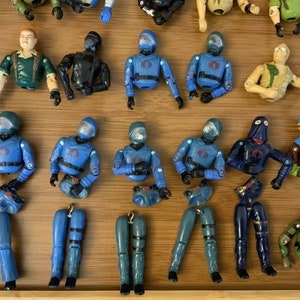 33 action force / GI Joe figures image 5