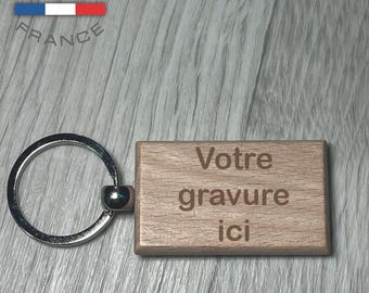 Porte-clé en bois rectangulaire – Gravure sur mesure