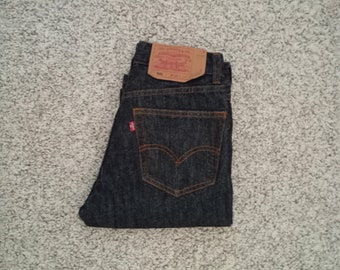 Vintage Levi's 501 USA Originals Dark Indigo Button Fly 90s Trousers Jeans Made in usa W30 L36