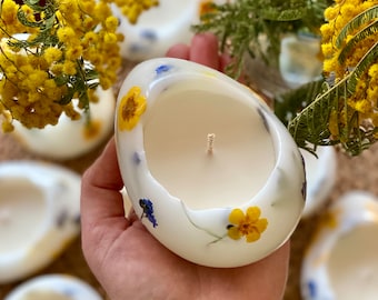 Bougie oeuf de Pâques avec de vraies fleurs, décoration de table de Pâques, cadeau de Pâques, décoration de fleurs séchées naturelles pour Pâques, cadeau bougie parfumée de Pâques