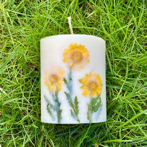 Candle With Real Flower,Dried flower Pillar Candle,Pressed Flower Candle,Nature-inspired Candle,Floral Decor Candle,Thank you Gift,Nature-inspired,Floral Decor,Handmade Candle,Unique Gift