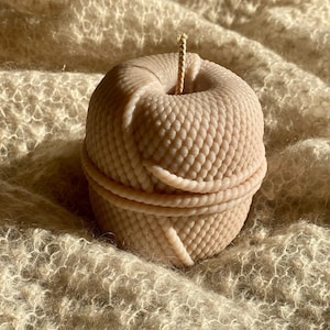 Knitted soy wax candle, Knitting gift, Gift for knitters, Custom gift for crochet lovers, Knit teacher candle, Cozy decorative candle