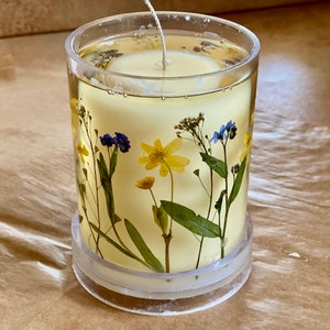 Candle With Real Flower,Dried flower Pillar Candle,Pressed Flower Candle,Nature-inspired Candle,Floral Decor Candle,Thank you Gift,Nature-inspired,Floral Decor,Handmade Candle,Unique Gift