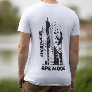 Bouldering T-Shirt for Climbers | Ape Mode | SharkWear | Perfect Gift for Boulder Buddies