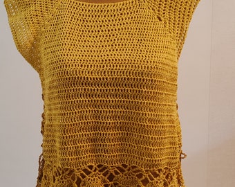 Top calado hecho a mano en crochet