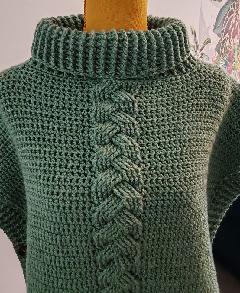 Jersey poncho con trenzas / Verde salvia / Hecho a mano imagen 3