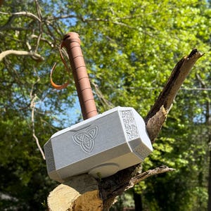 QP3D| Mjölnir – Thor’s Hammer Cosplay Prop | Full-Scale Replica