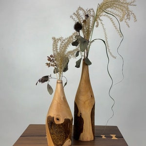 EINZIGARTIGE HOLZVASEN, dekoratives Einzelstück, minimalistisch gehalten, für Trockenblumen, Regalakzent, ästhetisch image 1