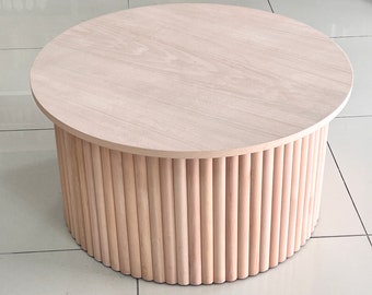 Handcrafted Round Linden Wood Coffee Table, Customizable Color, Ribbed Leg Design, Modern Rustic Style, Natural Wood Furniture for Living